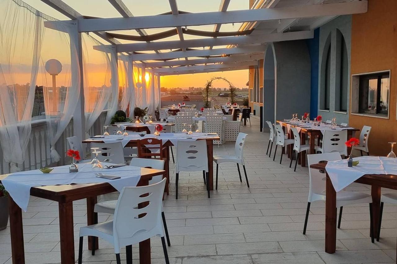 Hotel Palatinum Metaponto Luaran gambar